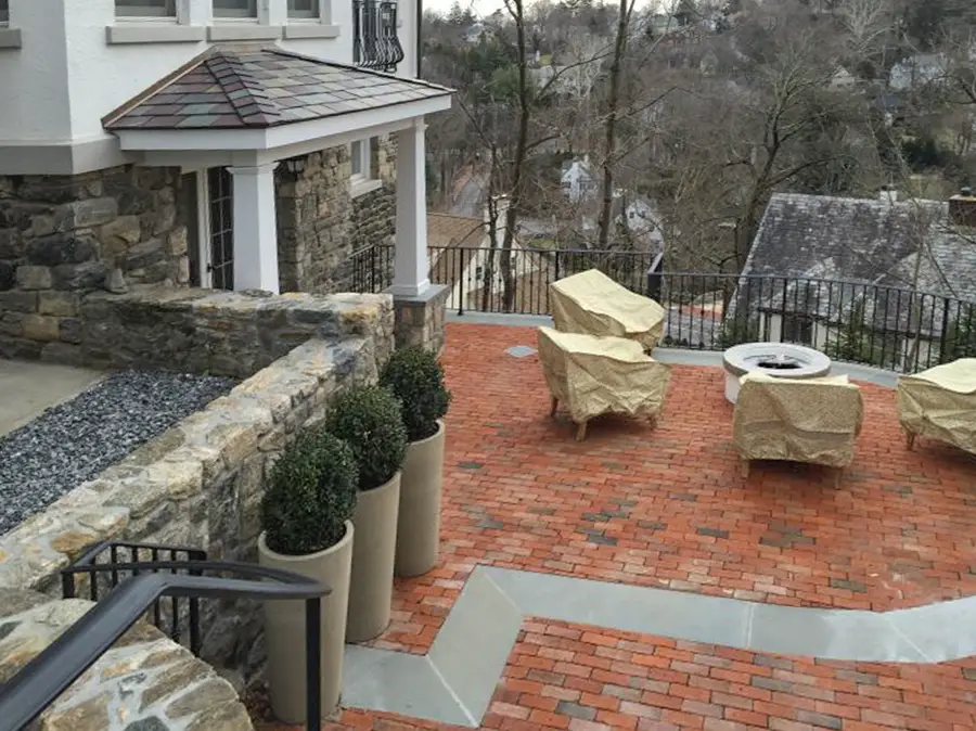 Luxury brick pathway and courtyard by J&H Contractors, Servicing Westchester County County and the Hudson Valley